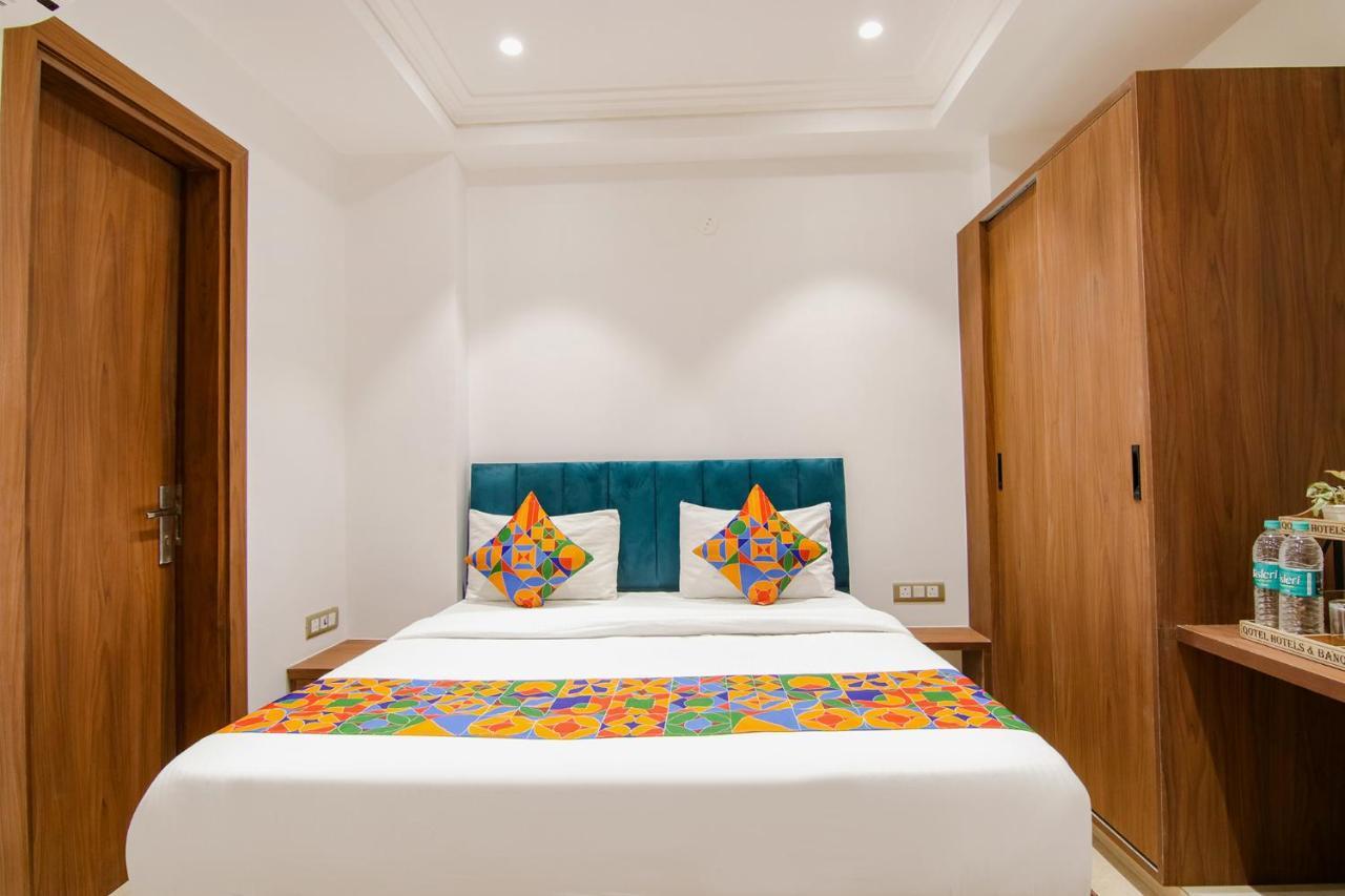 Fabhotel La Serene Bnb- Ashok Vihar นิวเดลี ภายนอก รูปภาพ