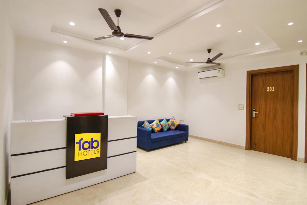 Fabhotel La Serene Bnb- Ashok Vihar นิวเดลี ภายนอก รูปภาพ
