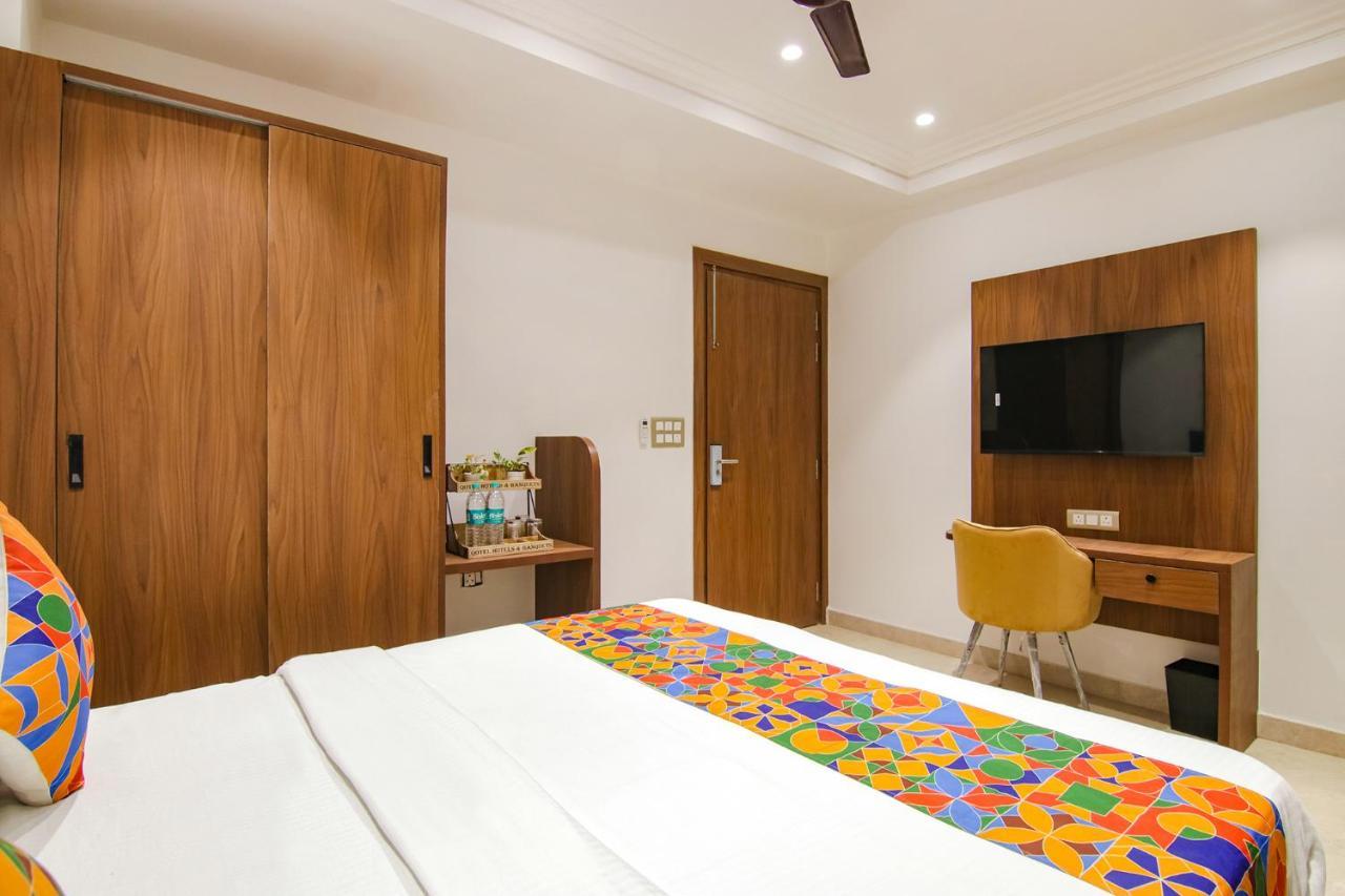Fabhotel La Serene Bnb- Ashok Vihar นิวเดลี ภายนอก รูปภาพ
